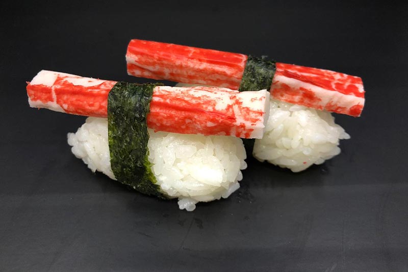 Nigiri Arroz cubierto con Kanikama